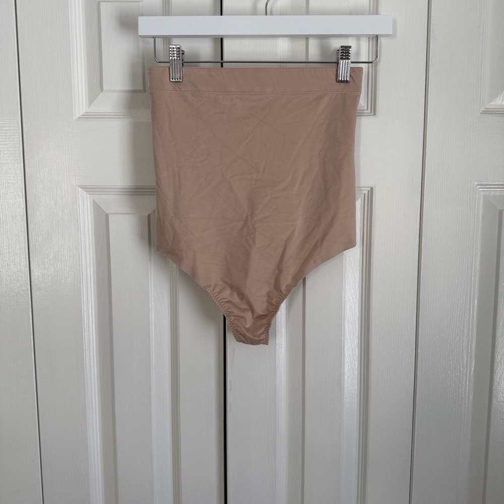 SPANX Suit Your Fancy High Waist Thong – Size L